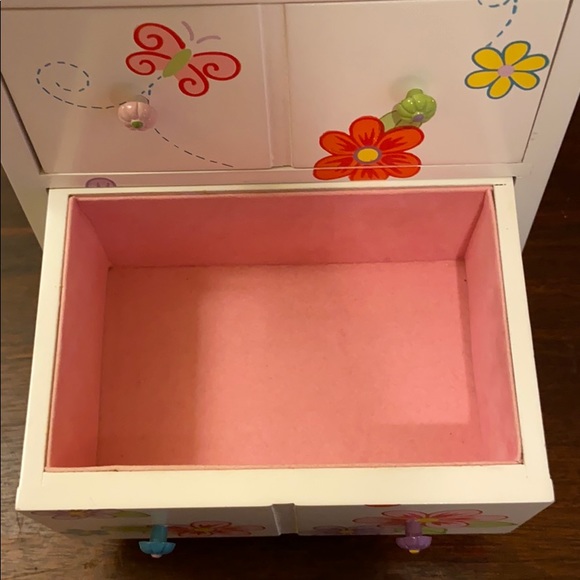 Wooden Jewelry Box - Picture 8 of 8